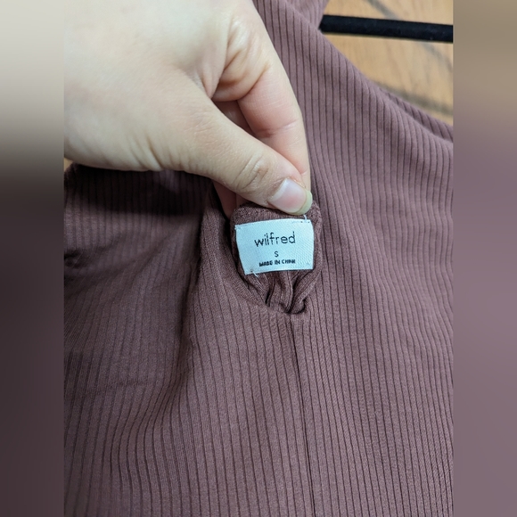 Aritzia bay dress wilfred - Picture 4 of 4